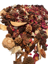 Load image into Gallery viewer, Rose Potpourri 1 ounce. G4
