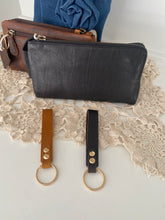 Load image into Gallery viewer, Genuine Leather Key Chain G5
