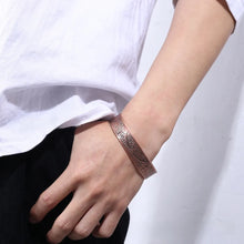 Load image into Gallery viewer, product/2025/10/28/1983116767890903040.jpg
